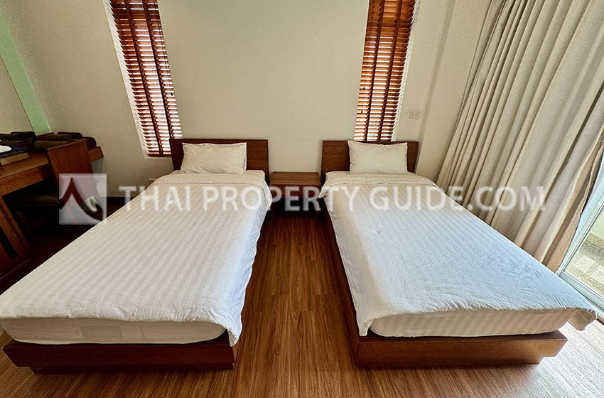 Service Apartment in Phaholyothin 